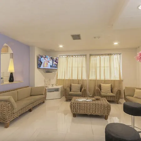 Star Hotel