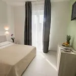 Star Hotel 3*