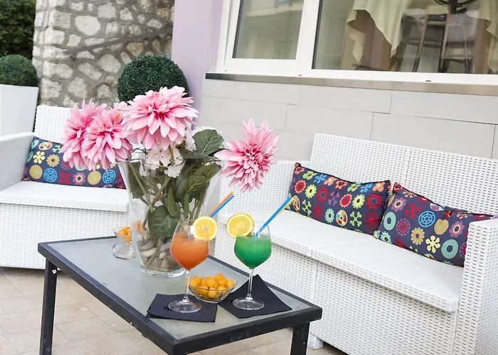 Star 3* Κατόλικα